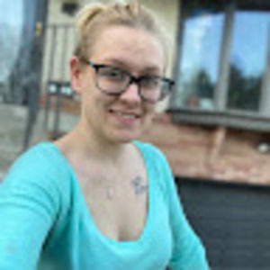 Meet your Posher, Kari